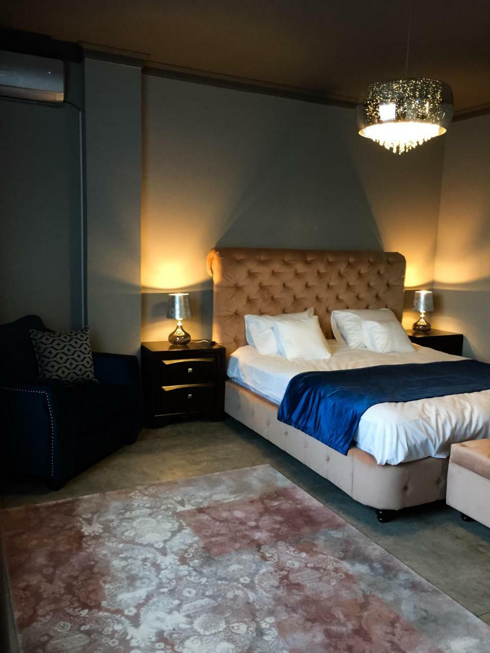 Rubio Residence - Accmonia Luxury Apartment Αράντ Εξωτερικό φωτογραφία